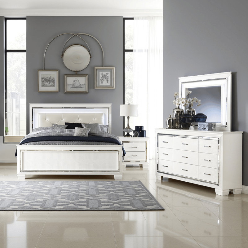 Ensemble de chambre avec très grand lit californien 4 pièces Alen, capitonnage à boutons, garniture de miroir, blanc