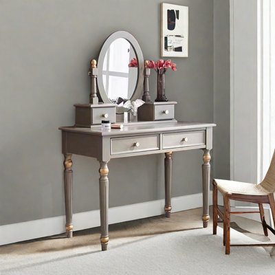 Caytlynn Vanity