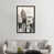 Toile avec cadre noir