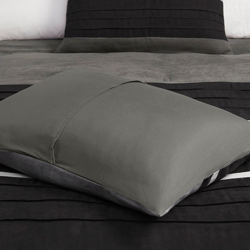 7 PC Pieced Comforter Set Black