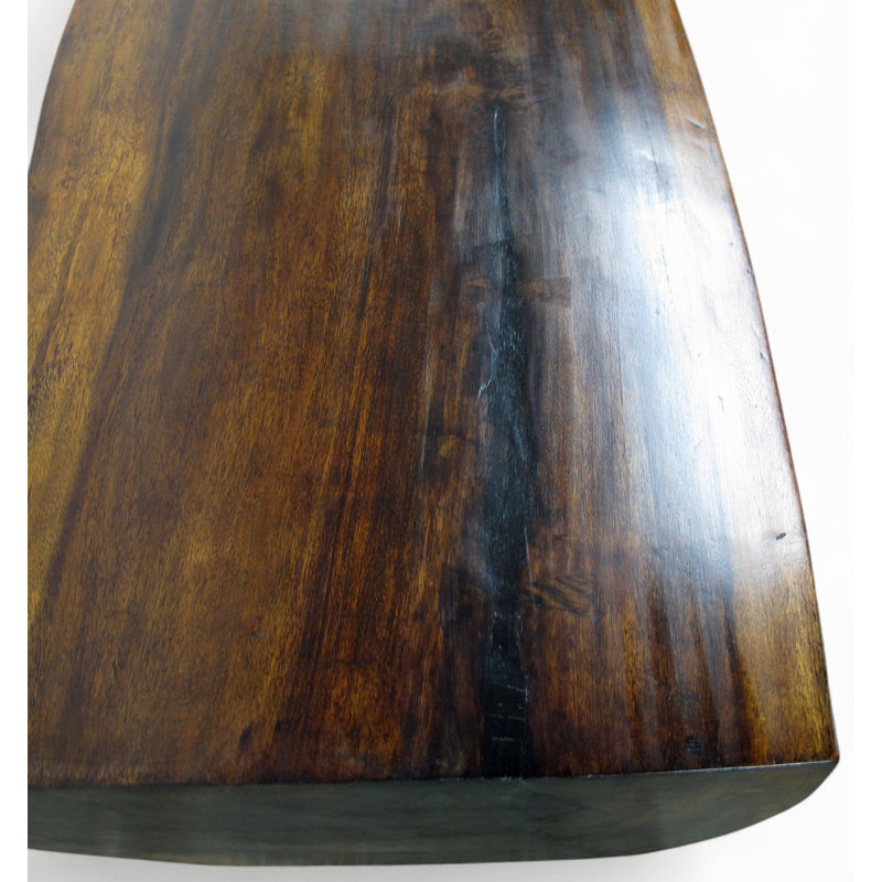 Table basse en bois massif