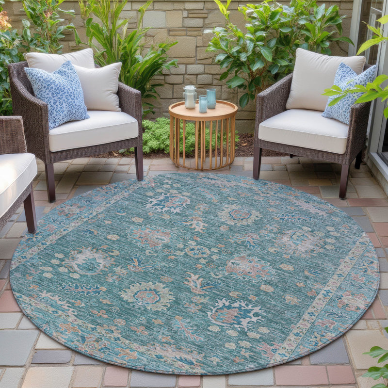 Tapis bleu sarcelle lavable à la machine intérieur / extérieur Xhevrie, Rond 8 pi