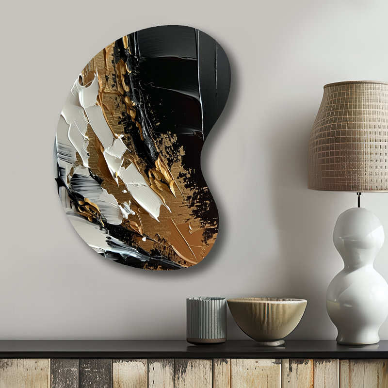 Cecile - forme abstraite de flèche - art mural asymétrique en métal, H 31 po x l 22 po