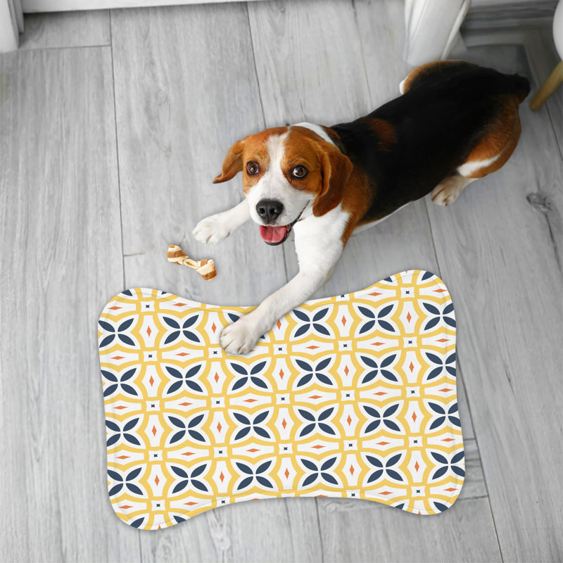 Tile Crimson - 1 Piece Bone Shape Feeding Mat