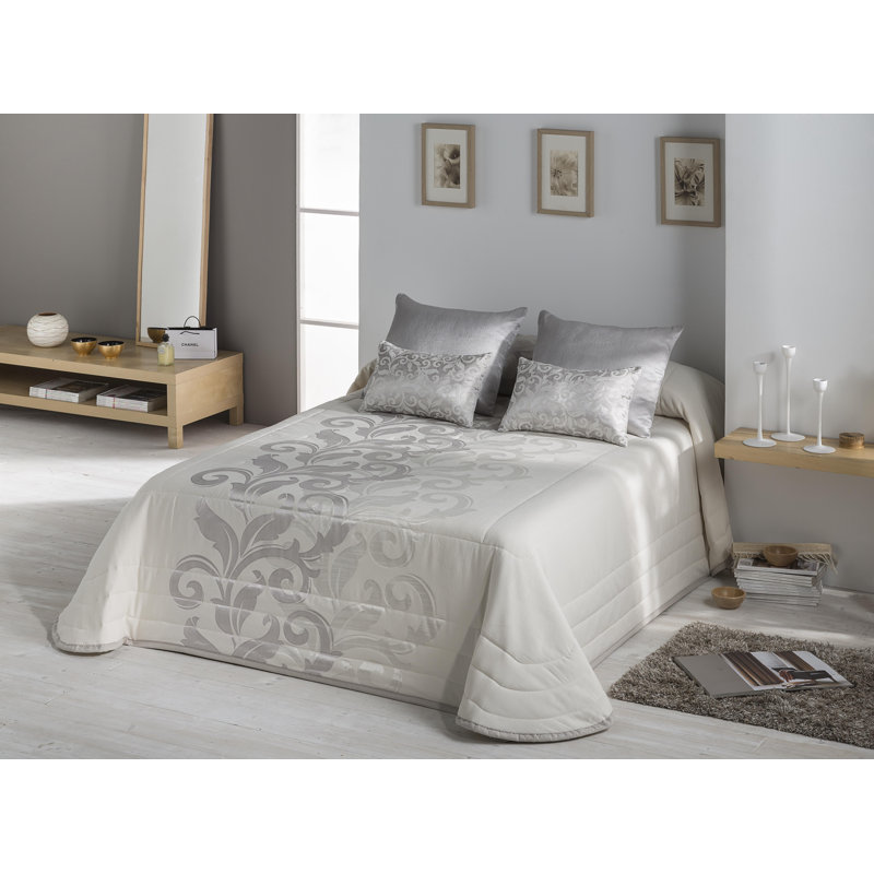 Harlee Cotton Blend, Polyester Floral Bedspread, Silver, 270 x 270 cm