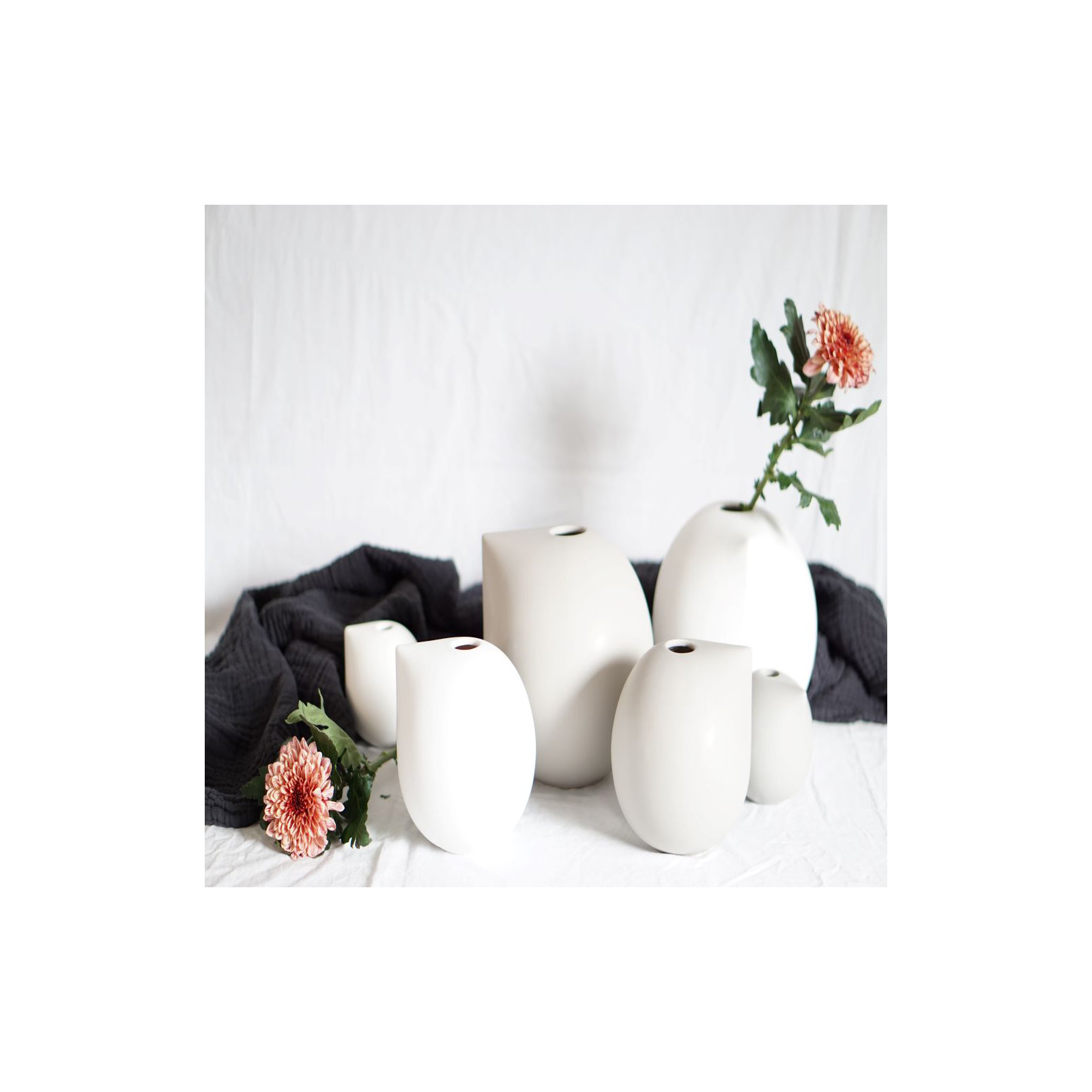 Ceramic Table Vase, 7.87" H x 7.87" W x 7.87" D, White