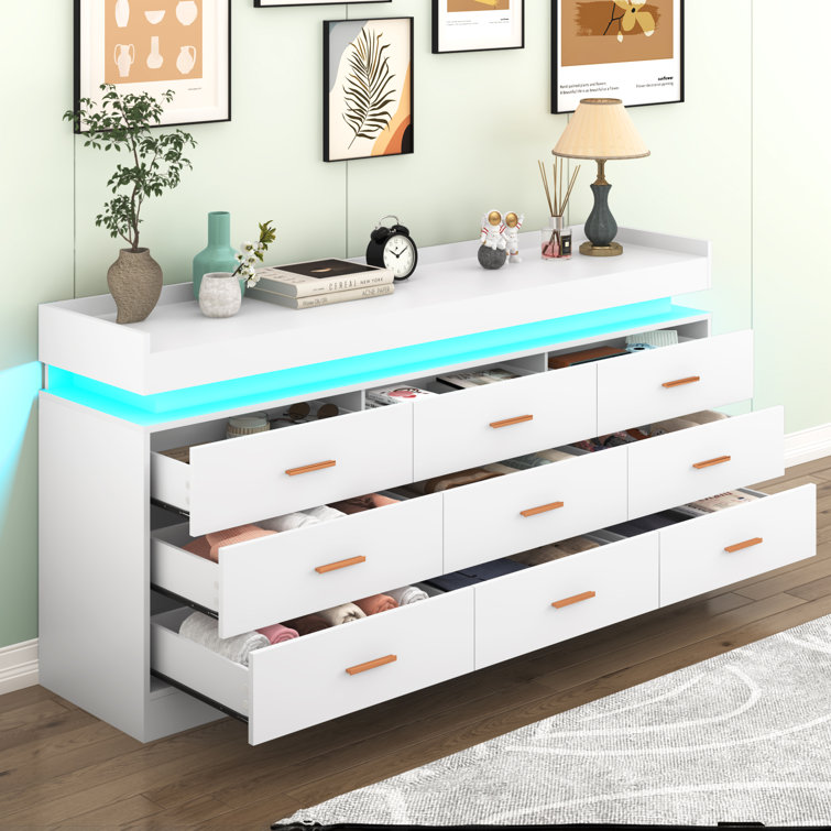 Hyanna - Tan - Six Drawer Dresser – Leon's Bathurst Outlet