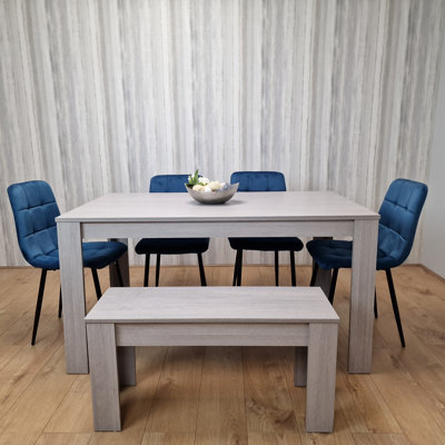 Juillac 6 - Person Dining Set