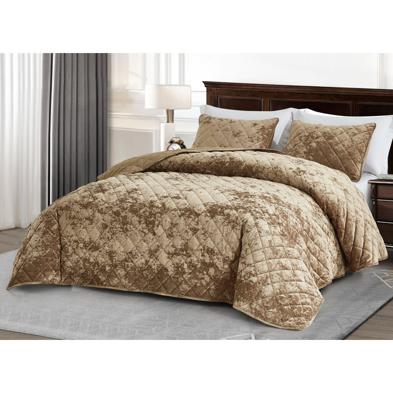 Lux Tan Velvet Queen Quilt Set with Diamond Stitching