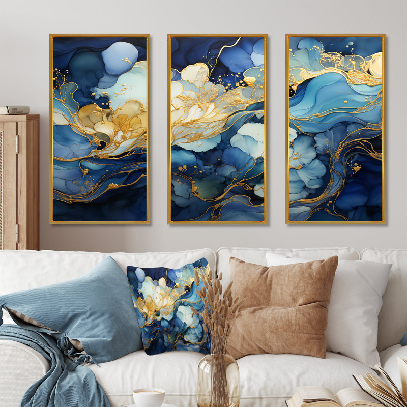 «Celestial Blue and White Sky», art mural abstrait à encre liquide, Cadre flottant doré, H 32 po x l 48 po x P 1 po