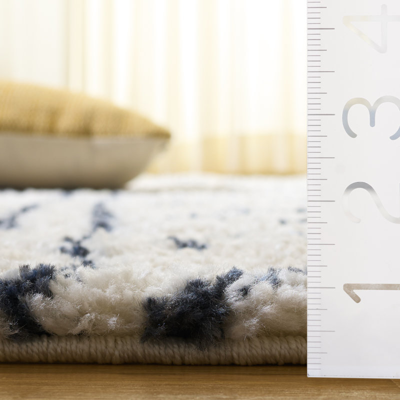 Develin Performance Chevron Rug, Round 3'2", Ivory/Slate