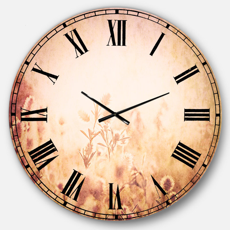 Fleurs dans un pré de montagne au coucher du soleil - Horloge murale traditionnelle, Surdimensionné