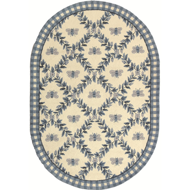 Kinchen Hand Hooked Wool Floral Rug, Oval 4'6" x 6'6"