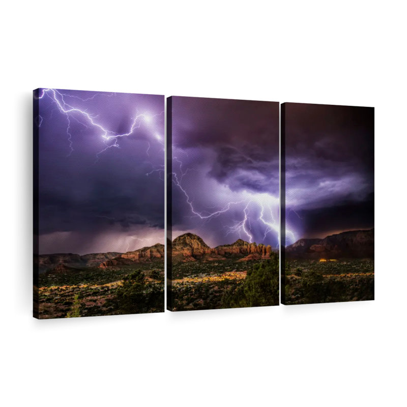 «Amazing Lightning Storm Over Sedona» sur, H 32 po x l 50 po