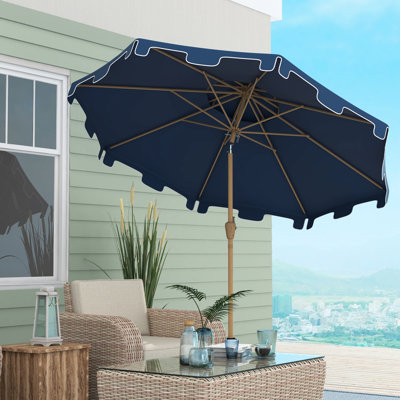 Parasol de patio bleu foncé de 9 pi - avec base stable pour jardin, terrasse, bleu piscine, protège du soleil et des éléments dans les espaces extérieurs