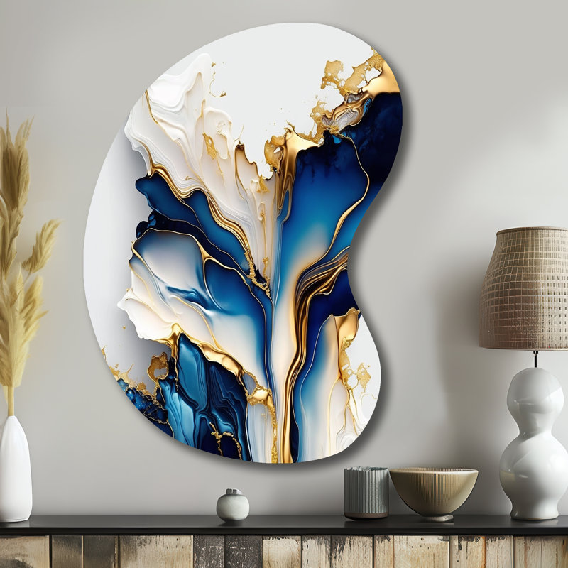 Abstrait géométrique en forme de marbre doré et bleu III - Sculpture murale asymétrique en métal, H 39 po x l 28 po