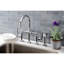 Robinet de cuisine pont de style industriel Whitaker Kingston avec douchette en laiton, laiton antique-68941890-99316514