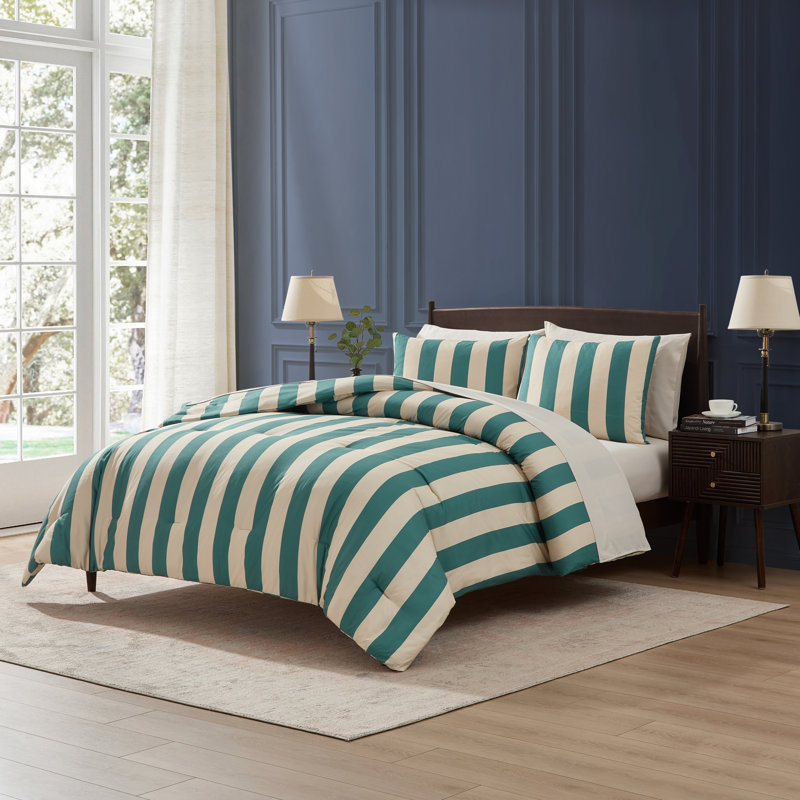 Ensemble d'édredon à lit rayé 7 pièces avec draps et taies d'oreiller Nestl, King Comforter + 6 Additional Pieces