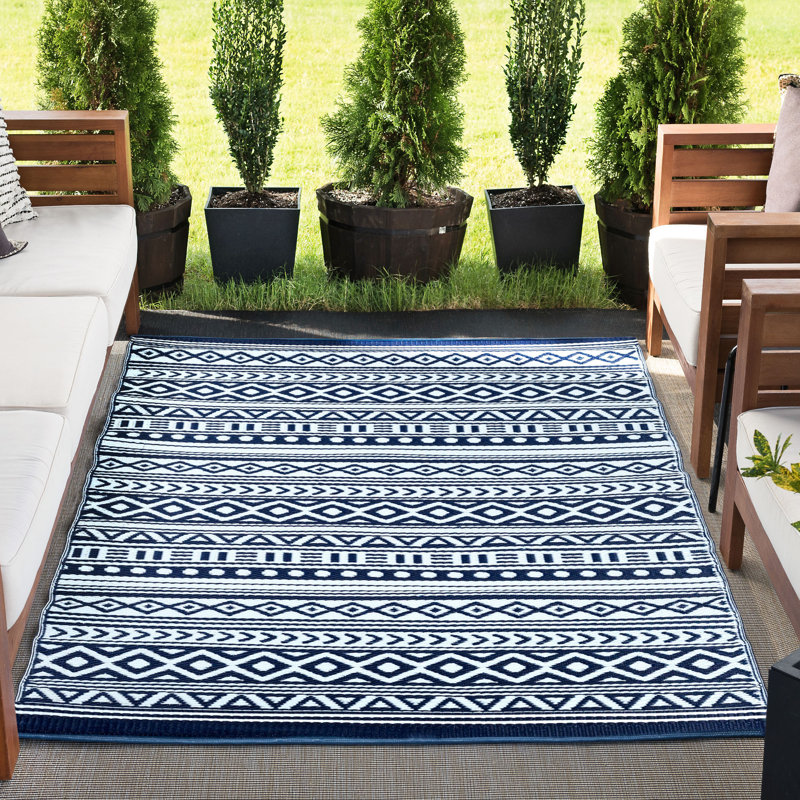 Aliyah Indoor / Outdoor Rug, Rectangle 7'10" x 10'2"