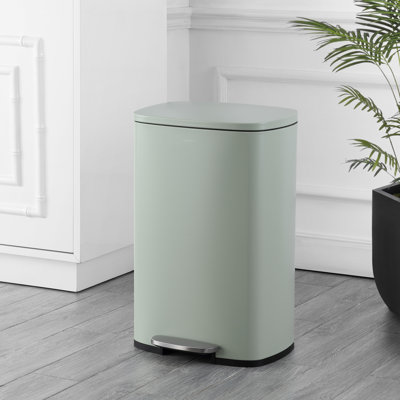 Steel Step On Kitchen Trash Can - 13.2 Gallons