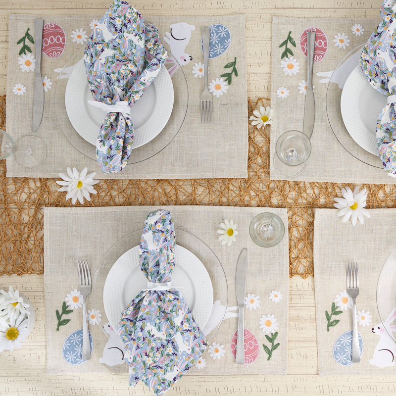 Hoppy Easter Embellished Placemat Set/4