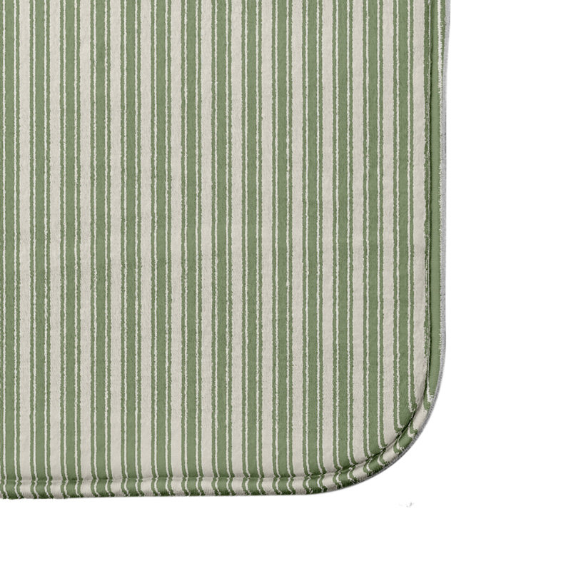Tapis pour salle de bain Donaldson, l 24 po x L 17 po, Vert