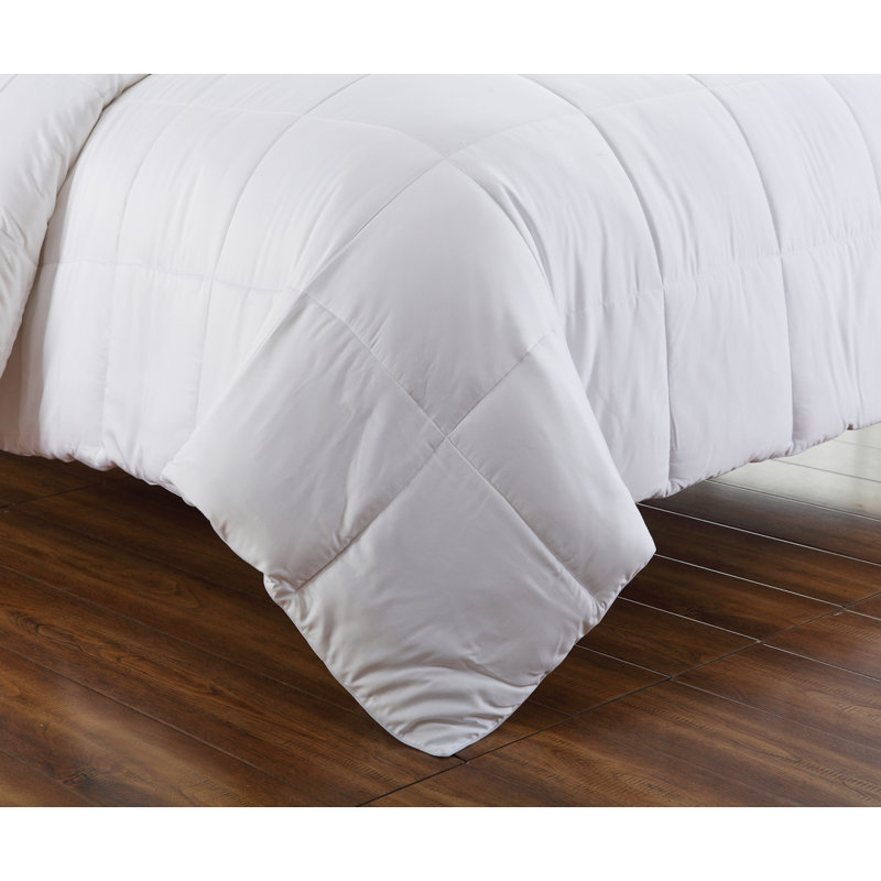 All Season Microfiber Down Alternative Comforter, King