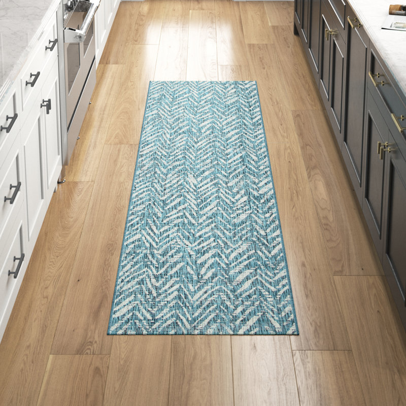 Adamski Chevron Blue/Gray Indoor/Outdoor Area Rug, Runner 2'3" x 8'