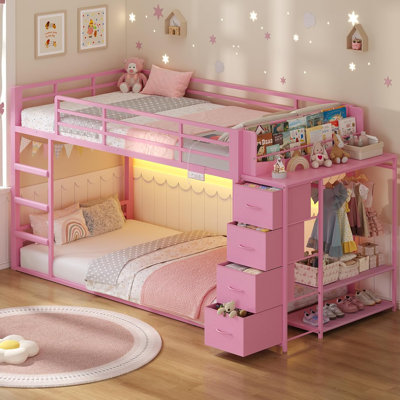 Lit superposé simple en métal pour enfant avec bibliothèque, 4 tiroirs de rangement, prise de courant intégrée et lumières à DEL RVB, support à vêtements, barrière de sécurité complète et échelle, lit superposé pour 2 enfants