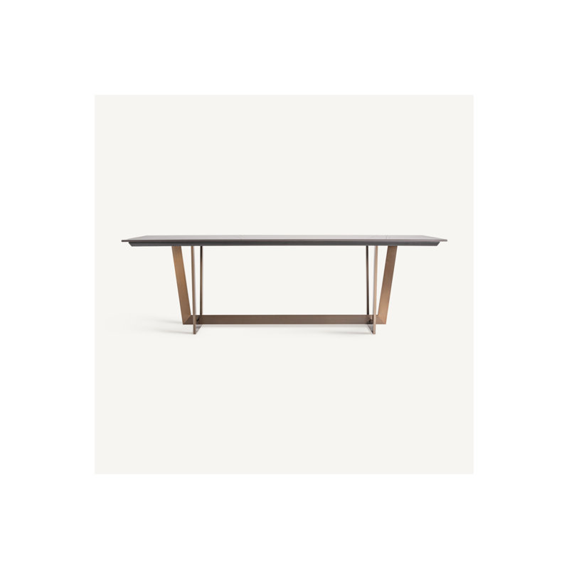 Tremp Dining Table