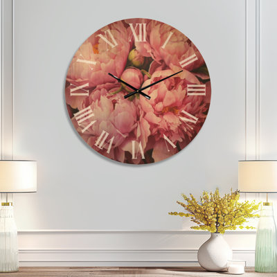 Pivoine rose verte et captivante II - grande horloge murale botanique silencieuse