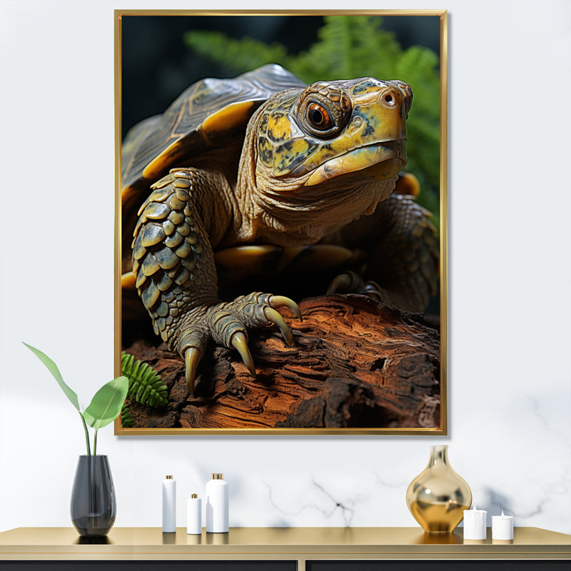Gros plan sur une tortue vibrante, Cadre flottant doré, H 44 po x l 34 po x P 1,5 po
