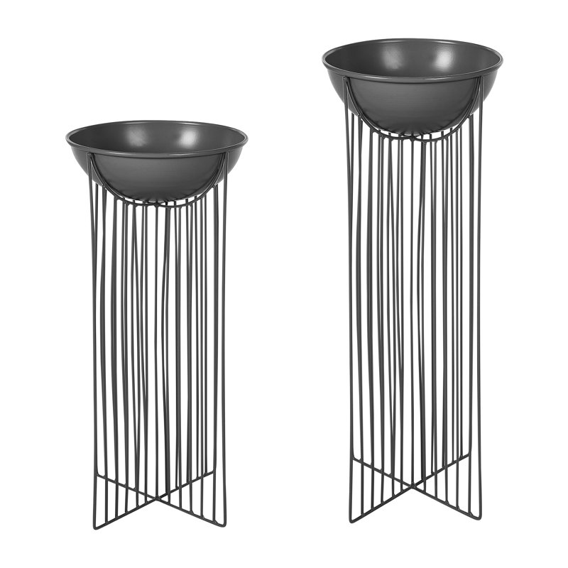 Sondos Statue Planter, Black