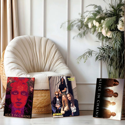 Ensemble de 3 affiches encadrées Alice In Chains, style grunge, avec pochettes d'albums et toiles décoratives. Parfait pour décorer une chambre de musicien.