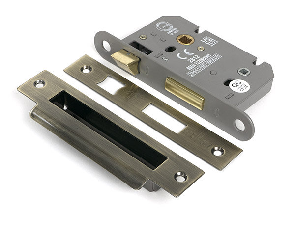 Heavy Duty Bathroom Lock, Aged Brass