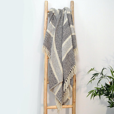 Nat Soft Herringbone Throw