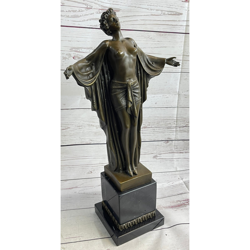 Sculpture femme semi-nue en bronze