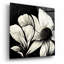 «Flowers Black White 30» par Ray Heere-1711714554