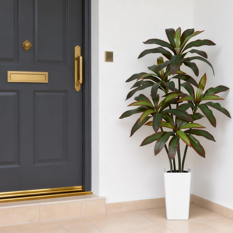 Plant, 150 cm x 12.7 cm