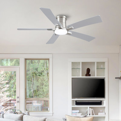 Ventilateur de plafond encastré moderne en nickel brossé de 52 po avec DEL intégrées, télécommande et 5 pales deux tons Modern