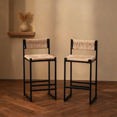 Ensemble de 2 tabourets de bar en papier avec sièges tissés à la main et structure en métal noir, brun miel