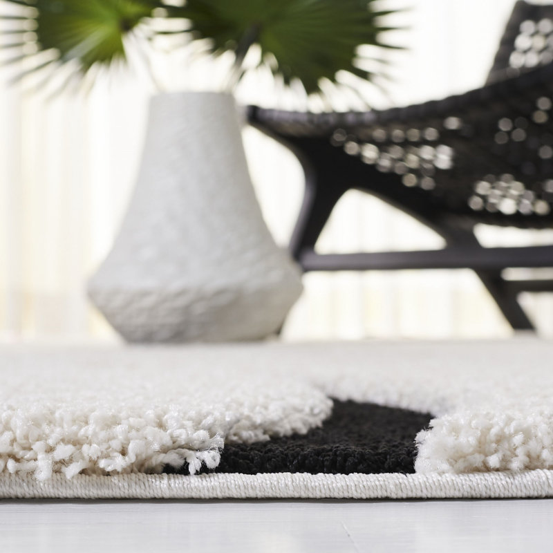 Philadelphia Power Loomed Polypropylene Ivory/Black Rug, Round 152 cm