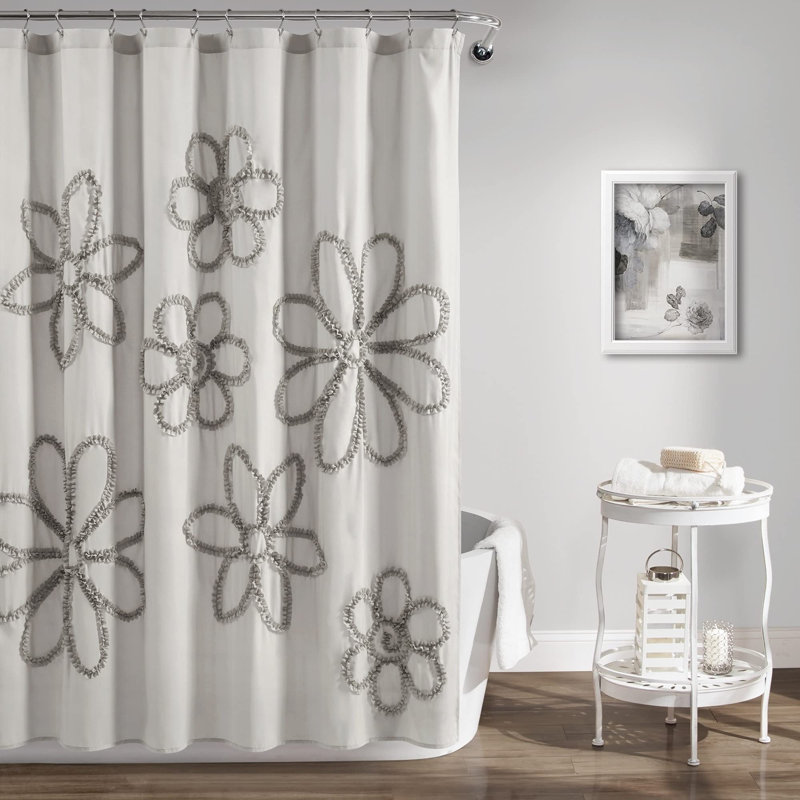 Rideau de douche en polyester à volants blanc 72 po x 72 po