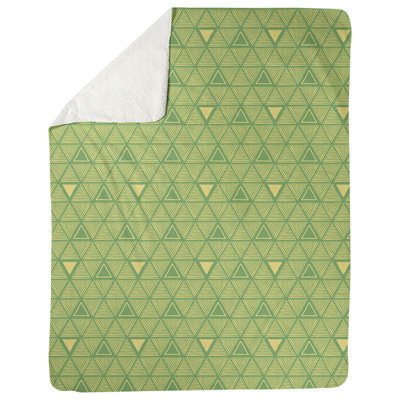 Couverture polairee triangles à la main