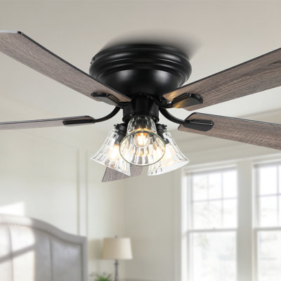 Ventilateur de plafond encastré noir 52 po avec lumière et moteur DC réversible à 6 vitesses Farmhouse
