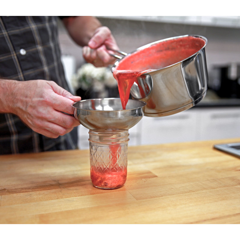 Stainless Steel Non-Stick Saucepan with Pour Spout, 1 qt
