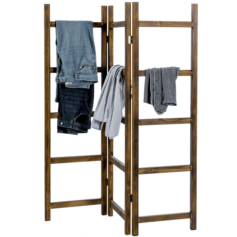 Indoor Towel Quilt Rack