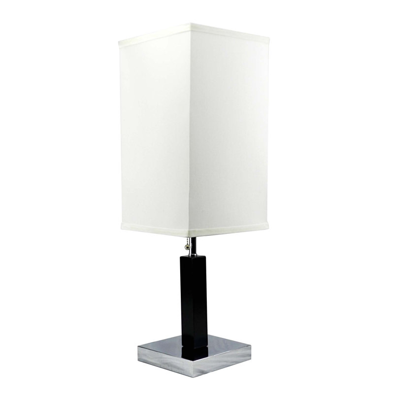 LAMPE DE TABLE EN BOIS CARRÉE DE 26 po H (1 PC / RTC) (0,92 / 5,55)