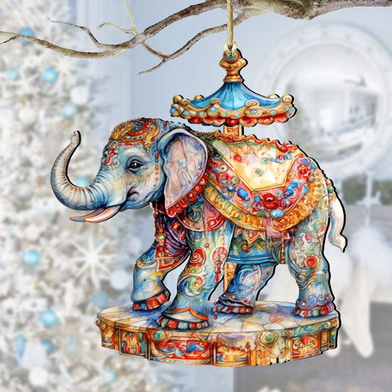 Ornement en bois «Carousel Elephant» par G. Debrekht