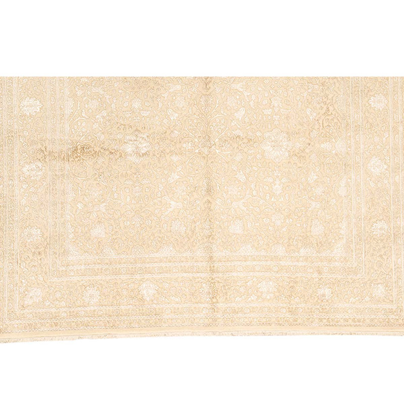 Tapis crème / ivoire noué à la main
